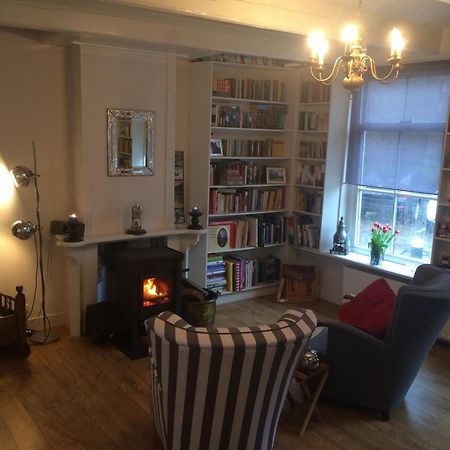 De Thuiskamer In Grou Als B&B Of Vakantiehuis Exteriör bild