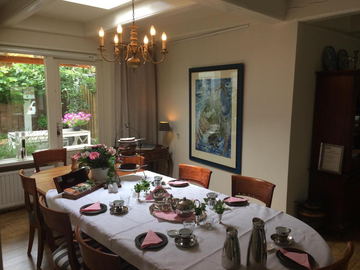 De Thuiskamer In Grou Als B&B Of Vakantiehuis Exteriör bild
