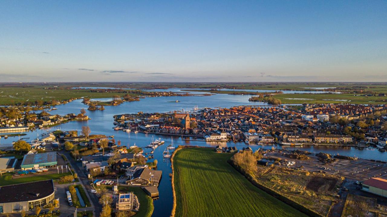 De Thuiskamer In Grou Als B&B Of Vakantiehuis Exteriör bild