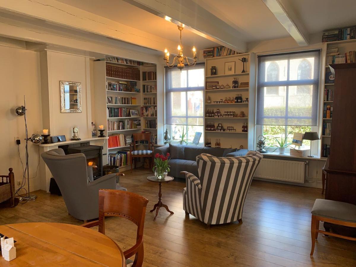De Thuiskamer In Grou Als B&B Of Vakantiehuis Exteriör bild